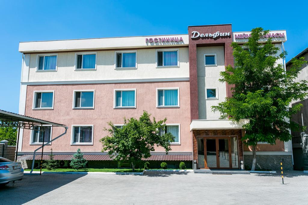 Delphin Guest House Bischkek Exterior foto